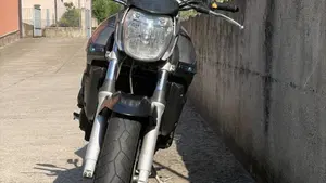 Suzuki GSR 600 (2006 - 11)  (3)