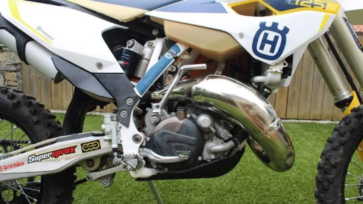 Husqvarna TE 125 (2015)  (2)