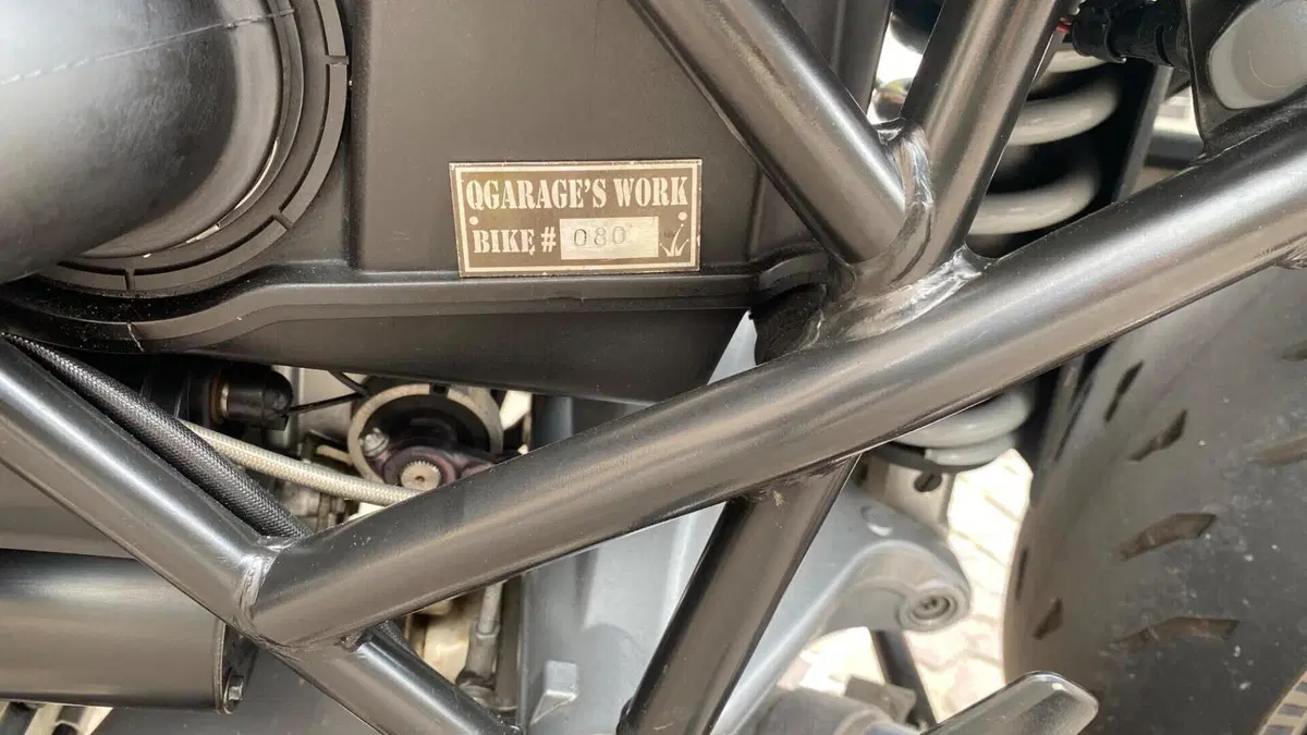 Bmw R 1200 R (2006 - 11)  (5)