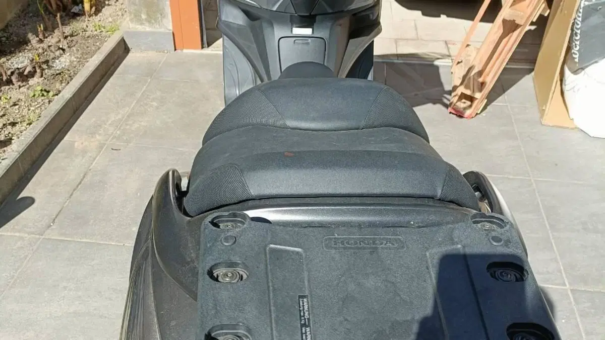 Honda SW-T 400 (2009 - 16)  (3)