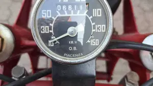 Moto Guzzi   (2)