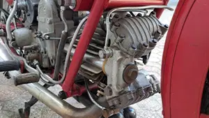 Moto Guzzi   (8)