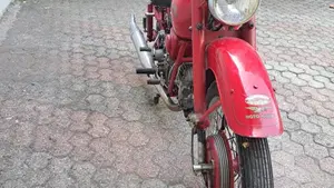Moto Guzzi   (11)