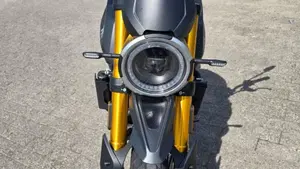 Moto Morini SEIEMMEZZO SCR (2022 - 26)  (2)