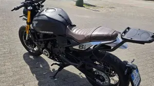 Moto Morini SEIEMMEZZO SCR (2022 - 26)  (12)