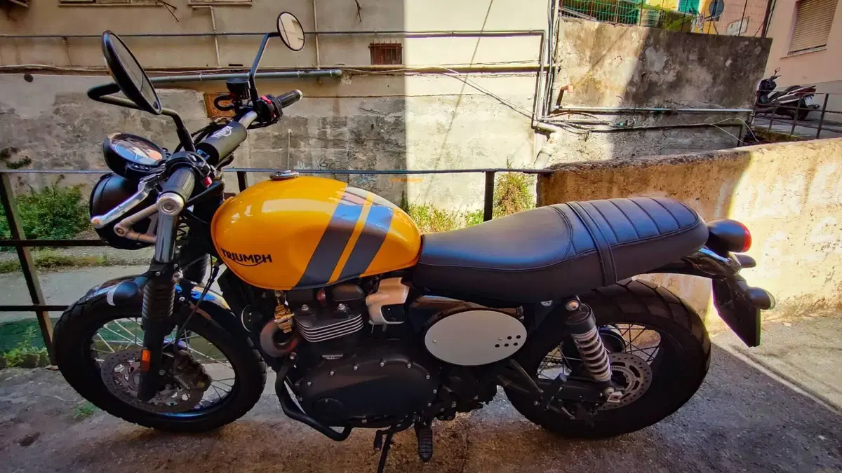 Triumph Scrambler 900 (2023 - 25) 