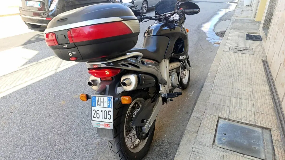 Aprilia Pegaso 650 (1997 - 00)  (6)