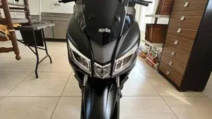 Aprilia SXR 50 (2021 - 26)  (3)