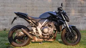 Honda CB 1000 R (2008 - 10)  (2)