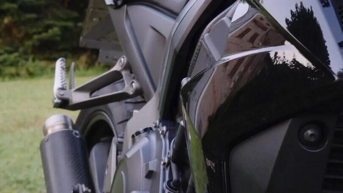 Honda CB 1000 R (2008 - 10)  (6)