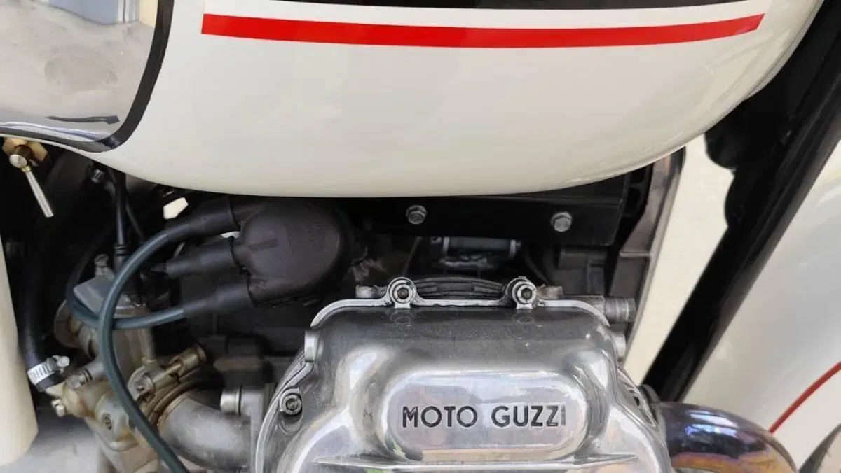 Moto Guzzi   (6)