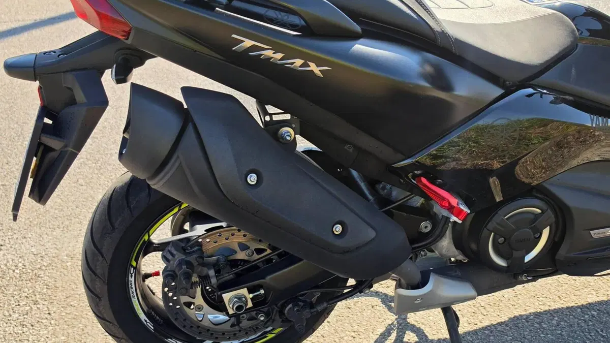 Yamaha T-Max 530 SX (2017 - 19)  (8)