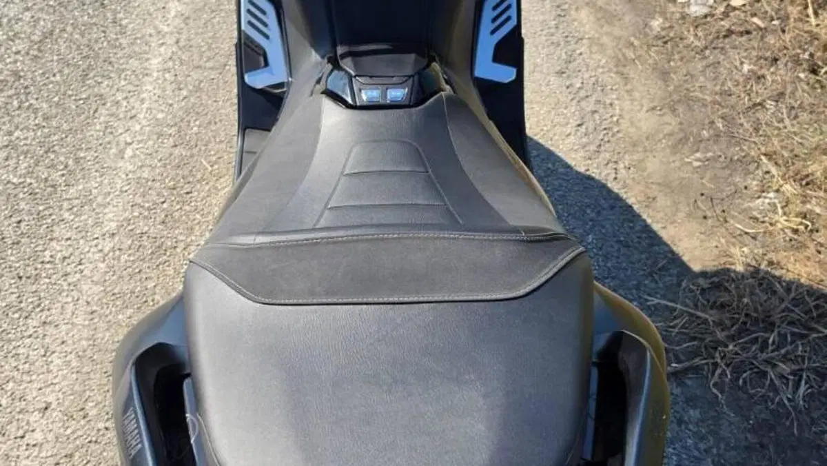 Yamaha T-Max 530 SX (2017 - 19)  (11)