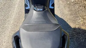 Yamaha T-Max 530 SX (2017 - 19)  (11)