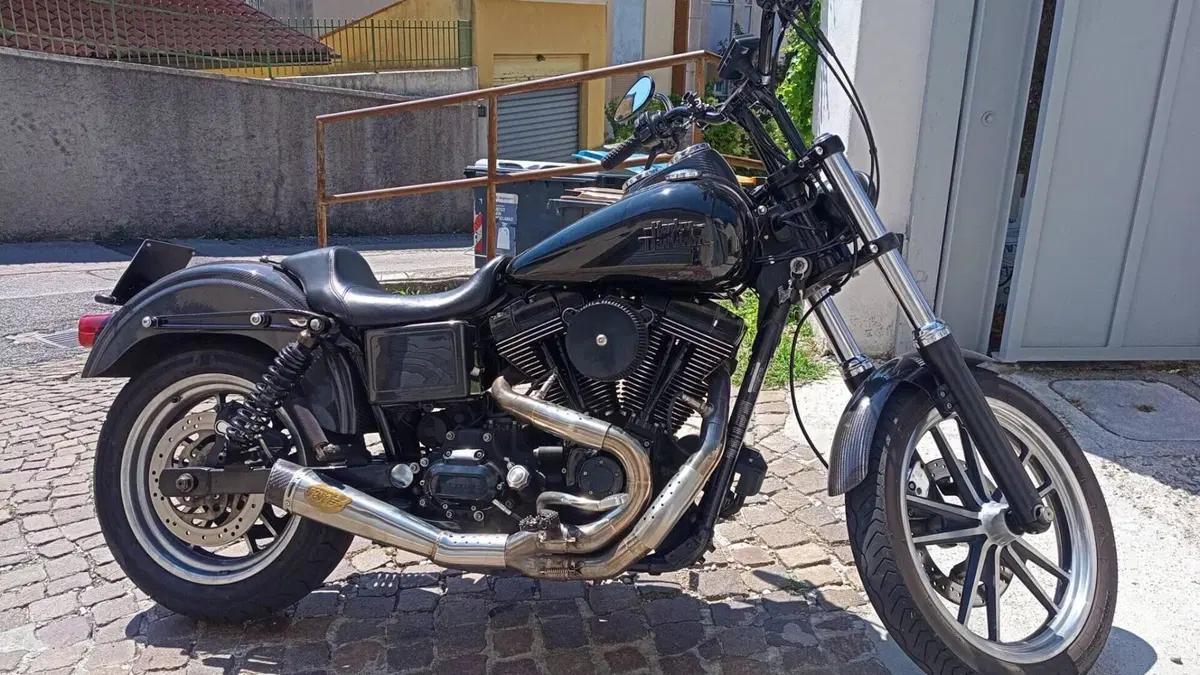Harley-Davidson 1450 Low Rider (2002 - 05) - FXDLI 