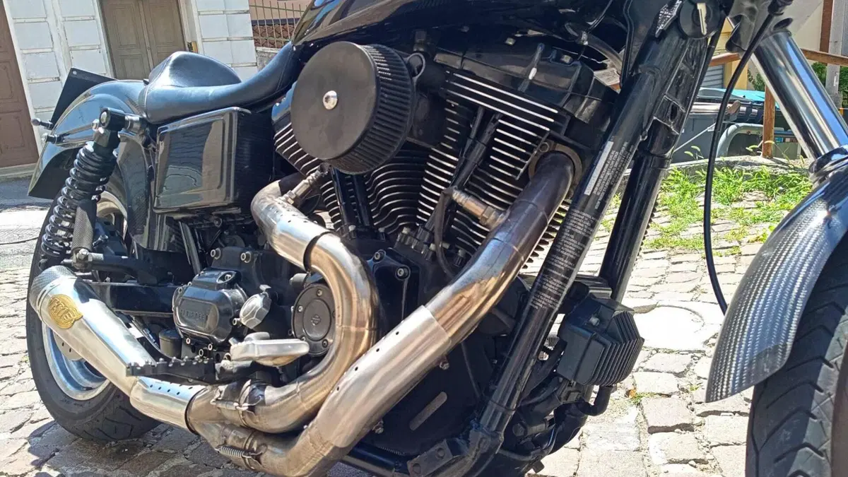 Harley-Davidson 1450 Low Rider (2002 - 05) - FXDLI  (5)