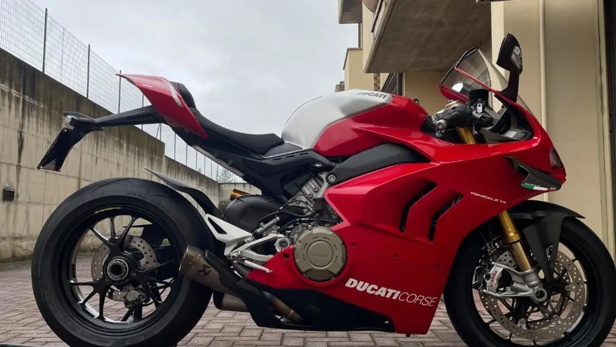 Ducati Panigale V4 R 1000 (2019 - 20)  (2)