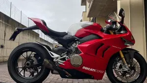Ducati Panigale V4 R 1000 (2019 - 20)  (2)