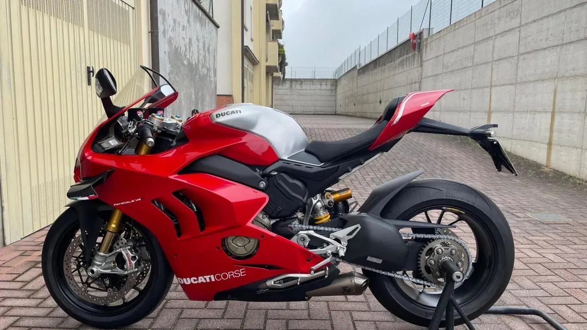 Ducati Panigale V4 R 1000 (2019 - 20)  (4)