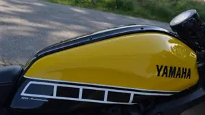 Yamaha XSR 700 ABS 60th Anniversary (2016 - 18)  (11)