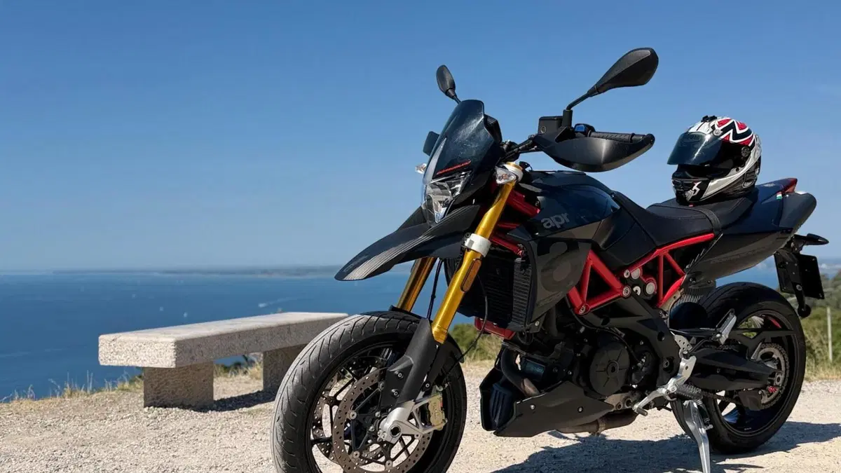 Aprilia Dorsoduro 900 (2017 - 20) 