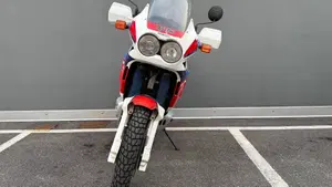 Honda   (2)