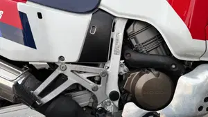 Honda   (4)