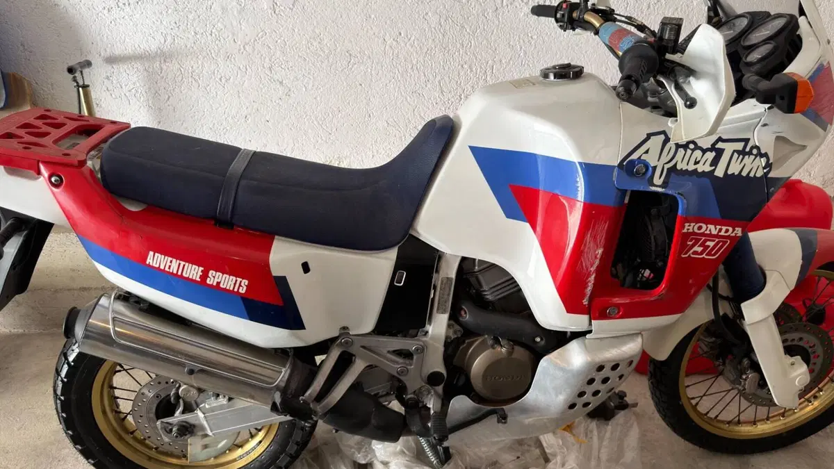 Honda   (6)