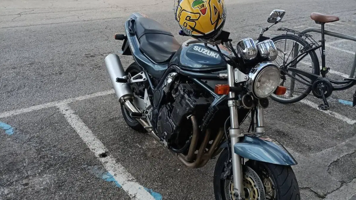 Suzuki GSF 1200 Bandit (1997 - 00) 
