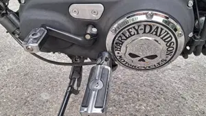 Harley-Davidson 883 R (2008 - 16) - XL 883R  (7)