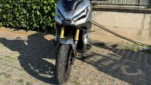 Honda X-ADV 750 DCT Travel (2021 - 24) 