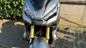 Honda X-ADV 750 DCT Travel (2021 - 24)  (4)