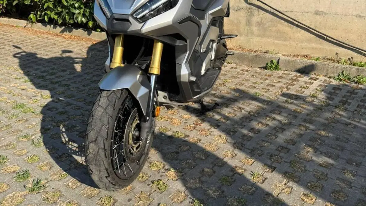 Honda X-ADV 750 DCT Travel (2021 - 24)  (7)
