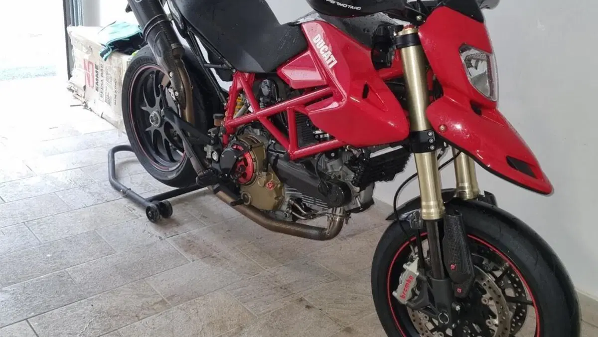 Ducati Hypermotard 1100 S (2007 - 09)  (5)