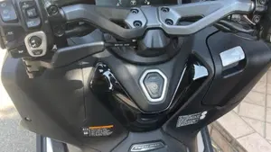 Yamaha T-Max 560 Tech Max (2025 - 26)  (7)