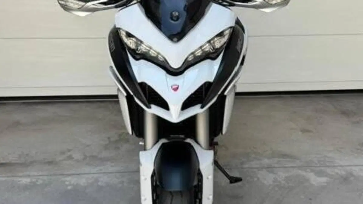 Ducati Multistrada 1200 S Touring D-air (2017)  (6)