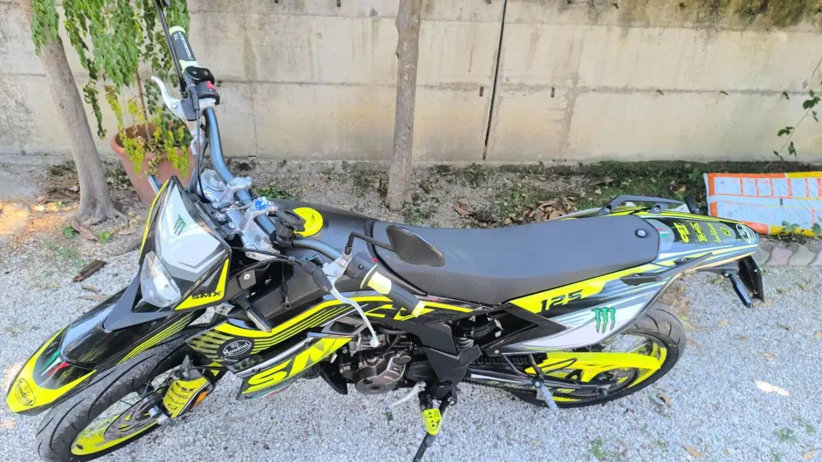 FB Mondial SMX 125 Motard (2021 - 24)  (4)