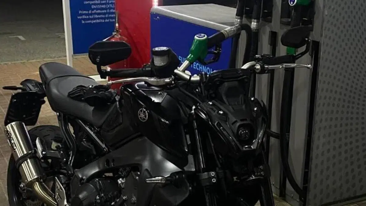 Yamaha MT-09 (2021 - 23)  (2)
