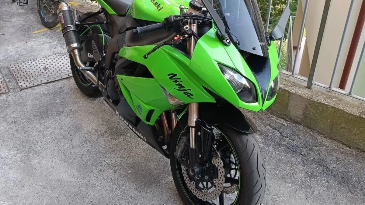 Kawasaki Ninja 600 ZX-6R (2009 - 16)  (5)