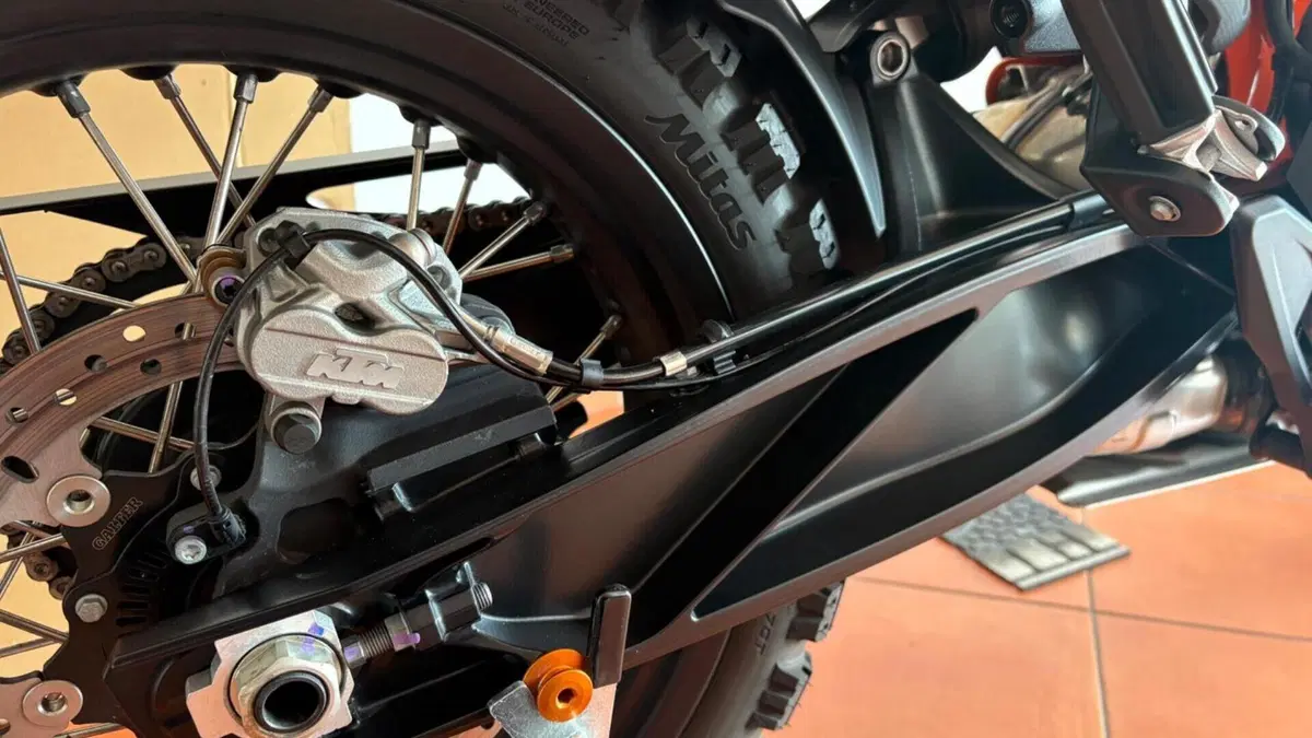KTM 890 Adventure R (2025 - 26)  (10)