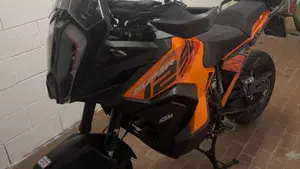 KTM 1290 Super Adventure S (2022 - 25)  (3)