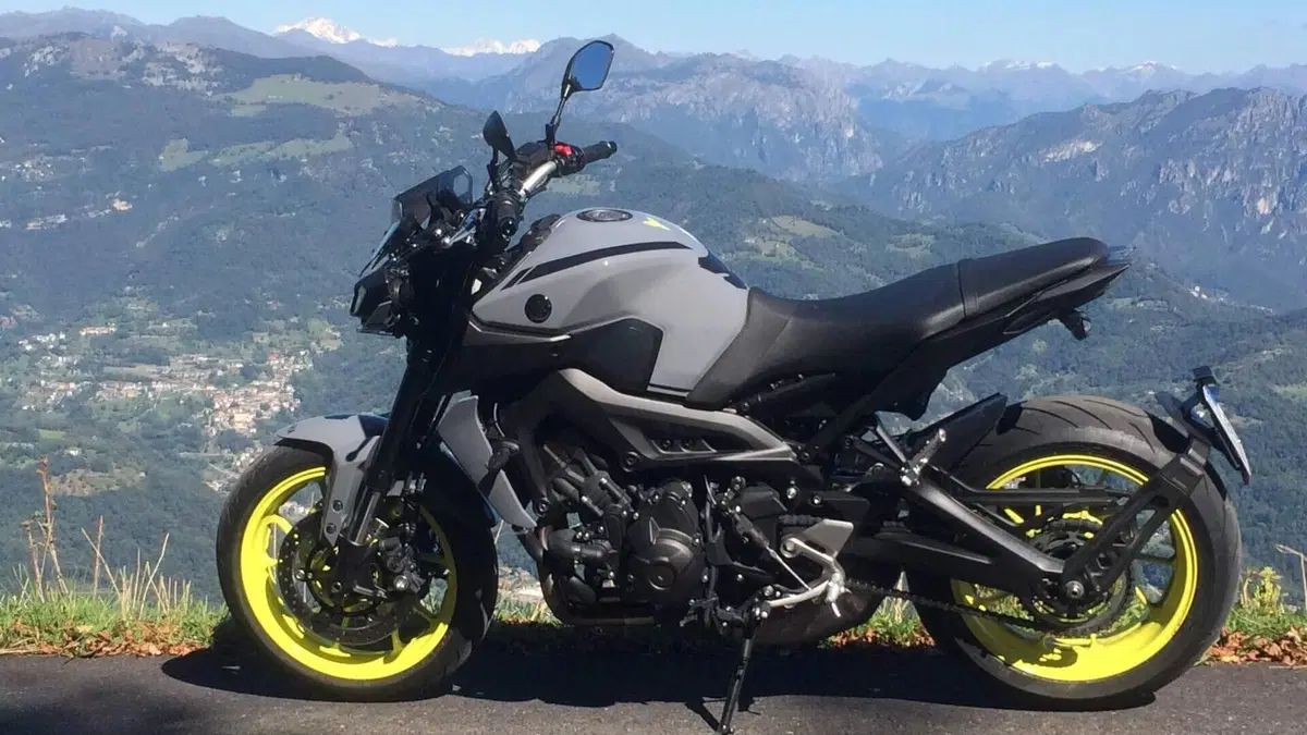 Yamaha MT-09 ABS (2016)  (5)