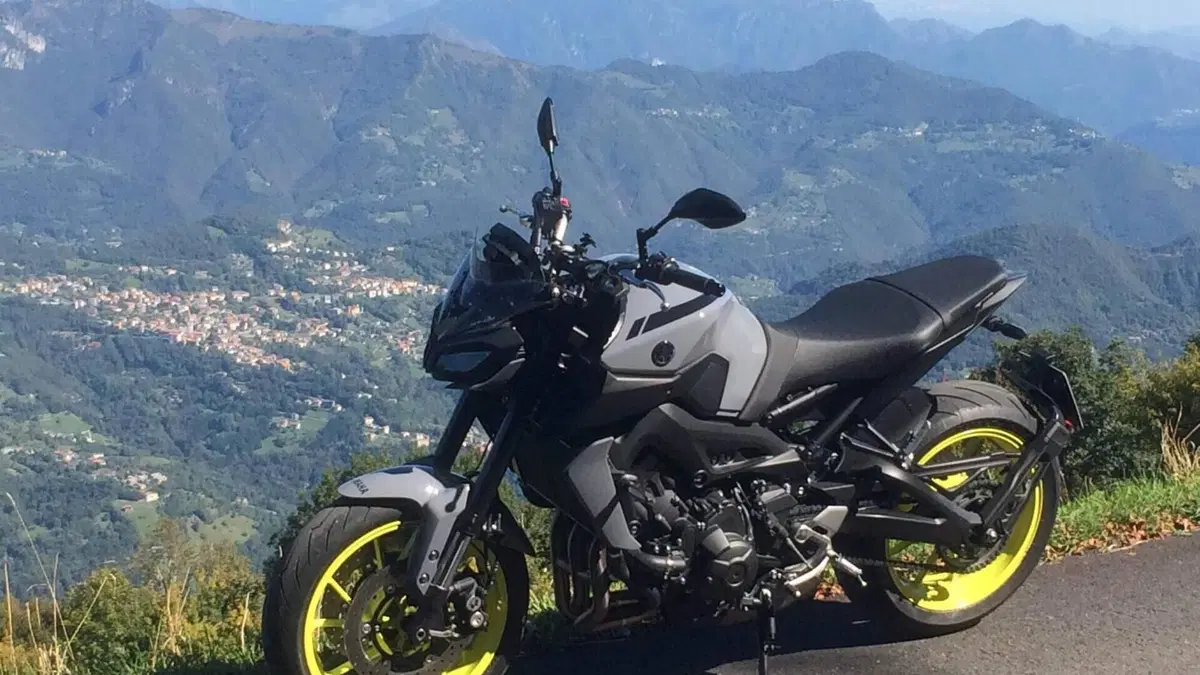Yamaha MT-09 ABS (2016)  (6)