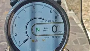 Royal Enfield Himalayan 450 (2024 - 26)  (3)