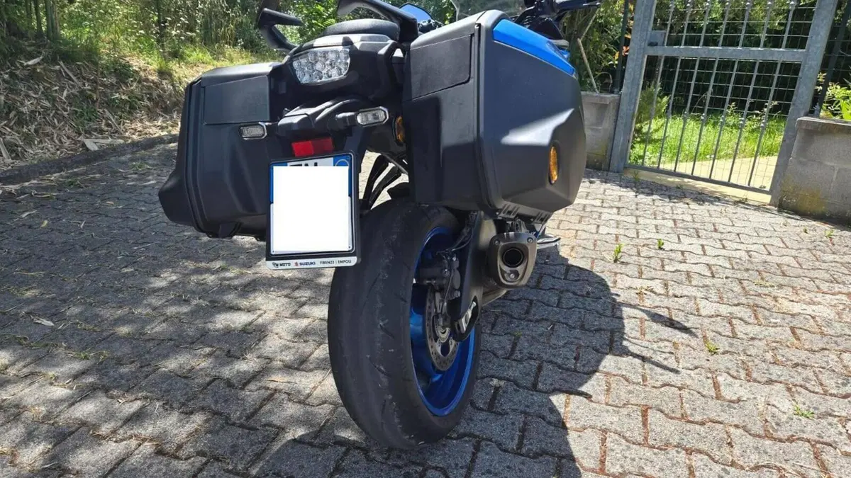 Suzuki GSX-S1000GT (2022 - 24)  (5)