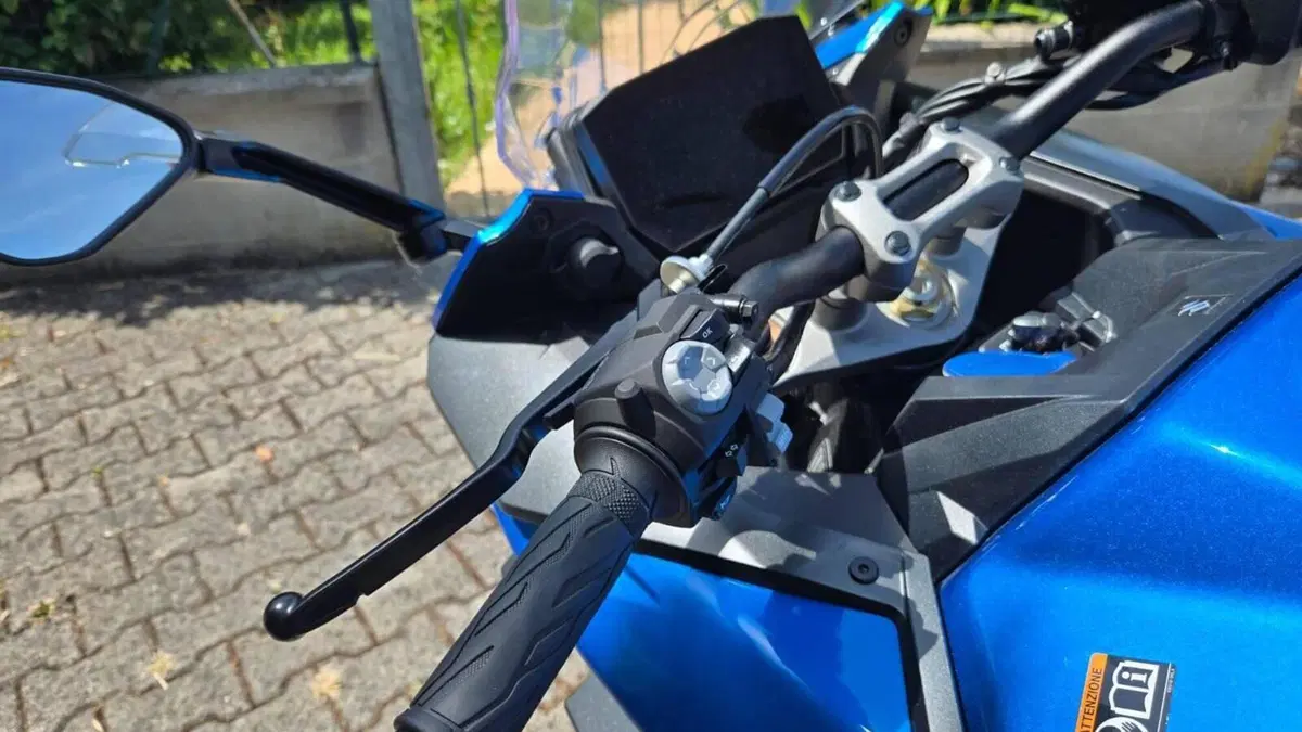 Suzuki GSX-S1000GT (2022 - 24)  (6)