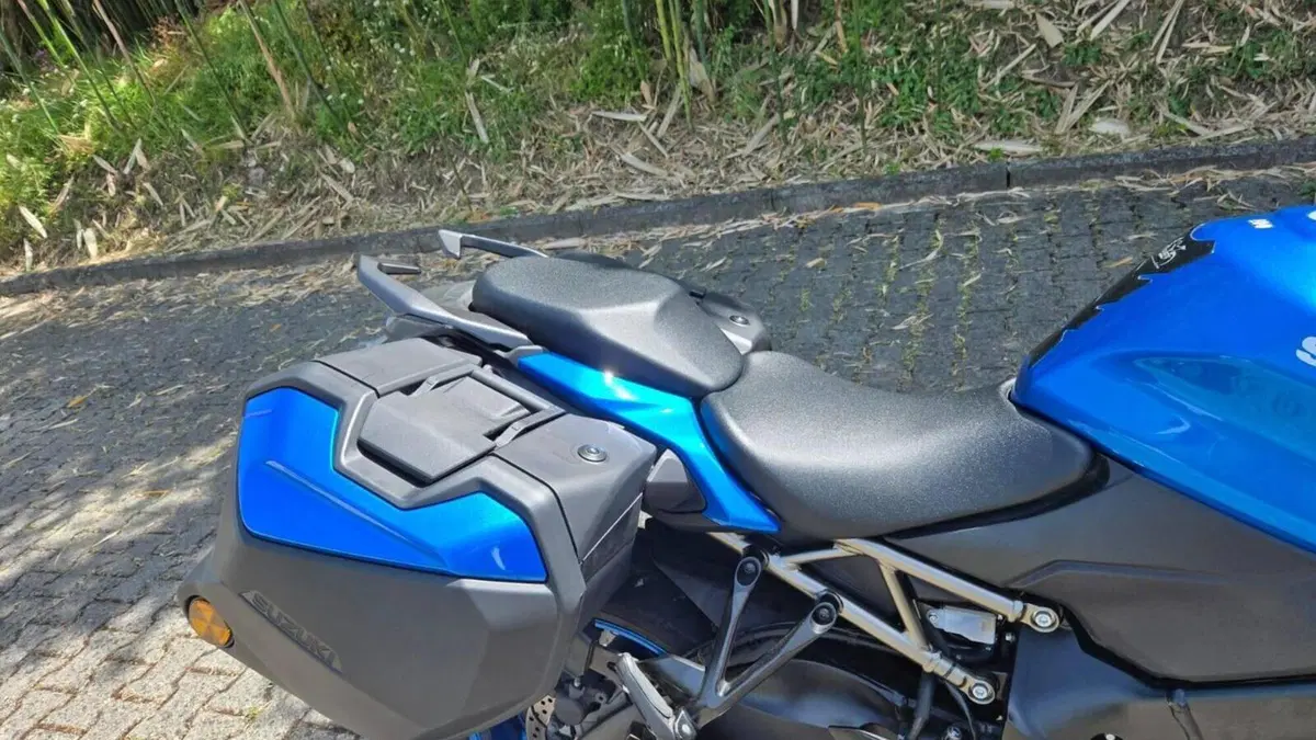 Suzuki GSX-S1000GT (2022 - 24)  (7)