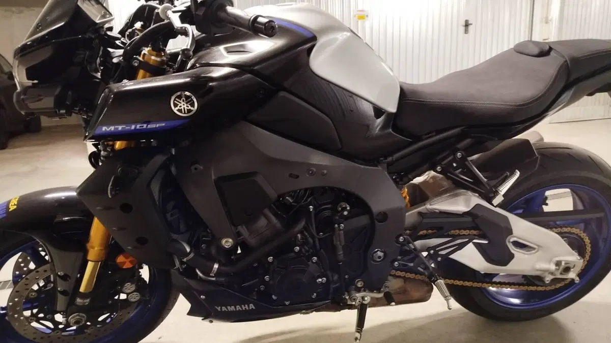 Yamaha MT-10 SP (2022 - 25)  (2)
