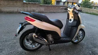 Piaggio Carnaby Cruiser 300 (2008 - 13) usata