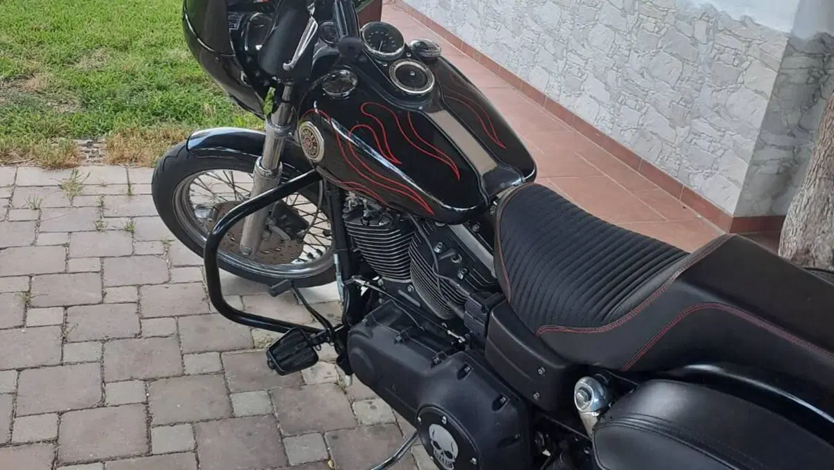 Harley-Davidson 1450 Street Bob (2006 - 07) - FXDB  (5)